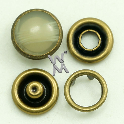 Pearl Prong Snap Button